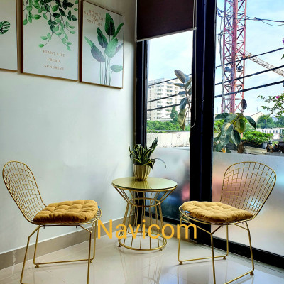 Bộ bàn ghế sân vườn ( phiên bản màu vàng)