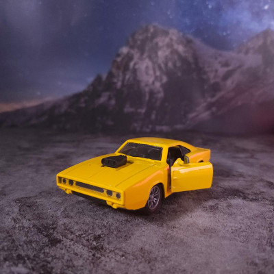 Đồ Chơi Mô Hình Xe DB Cổ Điển Chạy Trớn - Toys&Joys 53207 - Màu Vàng