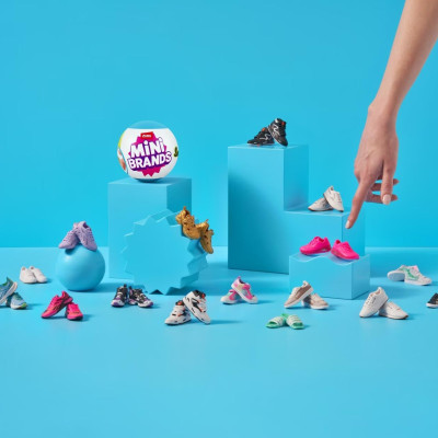 Đồ Chơi Sưu Tầm Mini Brands Sneaker - Zuru 77492