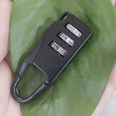 Ổ khoá mini khoá mã số 3 có móc treo chắc chắn tiện lợi 