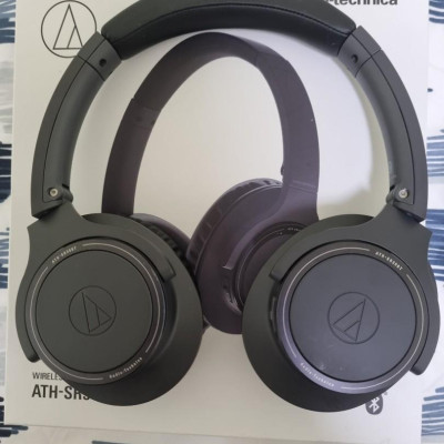 Audio Technica ATH-SR30BT - Tai Nghe "Hi-Res", Bluetooth 5.0, Tích Hợp Micro, Điều Chỉnh Âm Lượng, Thời Gian Sử Dụng 70 Giờ - Hàng Chính Hãng