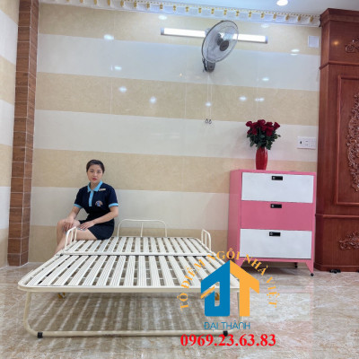 Giường sắt xếp di động mẫu mới giá siêu rẻ 1m2x2m Đại Thành