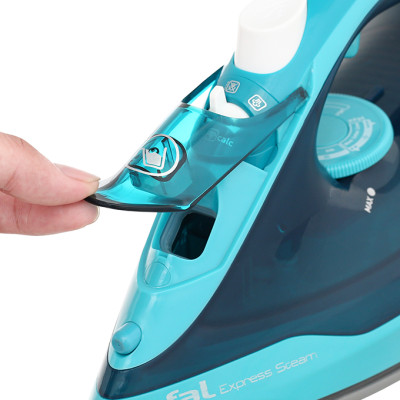 Bàn ủi hơi nước Tefal FV2867E0 - Dung tích bình chứa 270 ml - Công suất 2500W - Mặt đế Ceramic chống dính - Chức năng Phun hơiPhun tiaỦi hơi nướcỦi khô - Hàng chính hãng