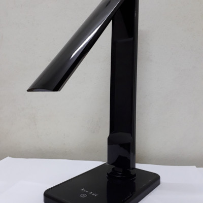 Đèn bàn học Led EYE LUX Hàn Quốc model ELX-7300 (màu đen)