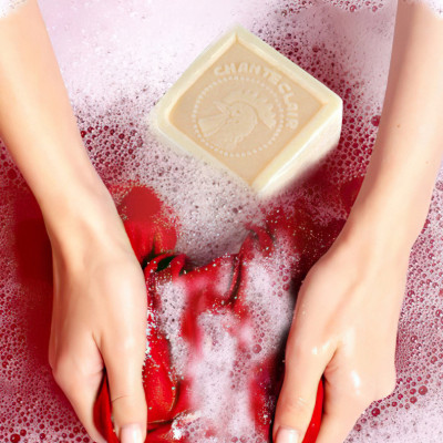 Xà phòng giặt quần áo tẩy vết bẩn sạch sâu ChanteClair Savon Marseille Ý 300g