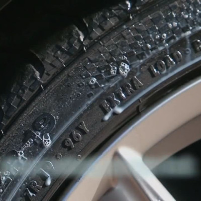 Chai xịt bảo dưỡng lốp ô tô 3M 39042 (Hàng Mỹ)