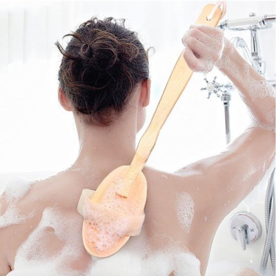 Cây tắm chà lưng với tay cầm dài bằng gỗ siêu, cây tắm chà lưng massage body rất sạch (có hàng sẵn)