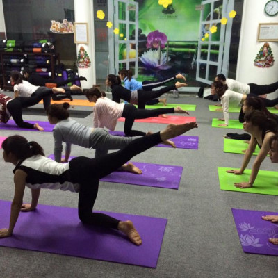 Thảm Yoga Định Tuyến 2 Lớp 6mm miDoctor + Bao Đựng Thảm Yoga Định Tuyến + Dây Buộc (Màu Ngẫu Nhiên)