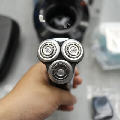 Máy cạo râu khô và ướt cao cấp thương hiệu Philips Norelco S9311/84 - HÀNG NHẬP KHẨU