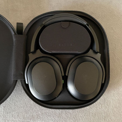 [Mới, hàng chính hãng] Tai nghe Razer Barracuda Pro