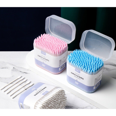 Sản phẩm dụng cụ trang điểm làm đẹp _ Combo hộp 200c tăm bông ráy tai lớn cao cấp với 2 đầu tăm thiết kế hình dáng khác nhau làm sạch sâu bên trong , an toàn và tiện lợi