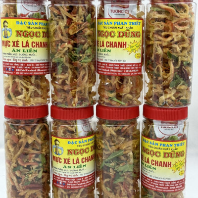 Đặc sản Phan Thiết - Mực Xé Lá Chanh Hộp 200 Gram Đã Chế Biến Ăn Liền Ngon Ơi Là Ngon. Hạn Sử Dụng 12 Tháng Kể Từ Ngày Đặt Hàng - OCOP 4 Sao