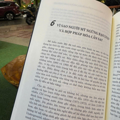 TẦNG LỚP TỰ MÃN HÀNH TRÌNH TỰ HỦY HOẠI GIẤC MƠ MỸ - Tyler Cowen - Vũ Hoàng Linh dịch - Delta Books