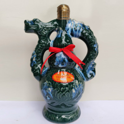 Đặc Sản Bình Định - Rượu Bàu Đá Thành Tâm BA BẦU (Màu xanh rêu) 650ml - OCOP 3 Sao