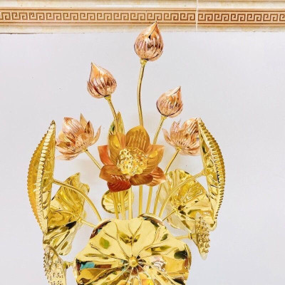 HOA SEN ĐỒNG CAO 75 CM NẶNG 3.8 KG CHẤT LIỆU BẰNG ĐỒNG 