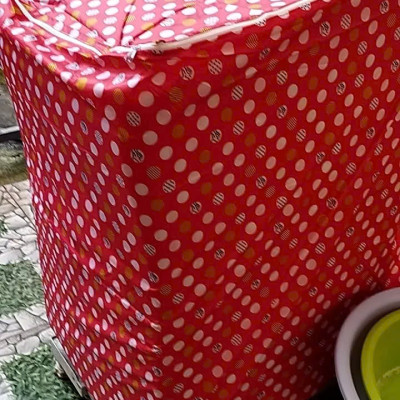 Áo trùm máy giặt cửa ngang (trước) cho máy từ 6 - 15 kg ,vải dù siêu bền tiện lợi , chống thấm nước , bảo vệ máy giặt dưới mọi thời tiết giao màu ngẫu nhiên