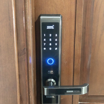 Khóa cửa vân tay Kadol FP39