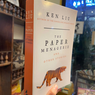 Sách - The Paper Menagerie and Other Stories by Ken Liu -  Fantasy/Fiction book in English