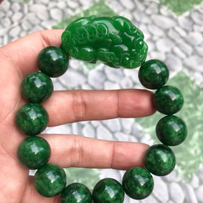 VÒNG TAY PHONG THỦY ĐÁ CẨM THẠCH TỲ HƯU HÚT TÀI LỘC MAY MẮN   VÒNG NAM MỆNH THỦY , MỆNH MỘC ĐEO Ạ  NAM TAY TO 75KG - 90KG ĐEO