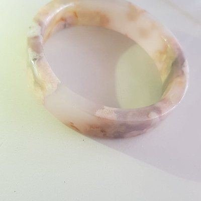 Vòng tay Nữ Mã Não Bản Vuông bông rau câu Ni 50mm x cao 13mm x dầy 5mm Nữ 45kg - 50kg đeo đẹp xinh tay lắm ạ