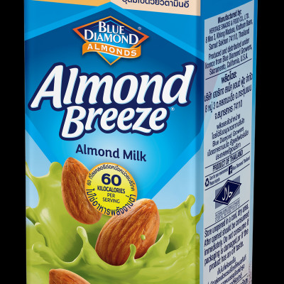 Blue Diamond - Thùng Sữa Hạt Hạnh Nhân ALMOND BREEZE vị Matcha 180ml x 24 Hộp