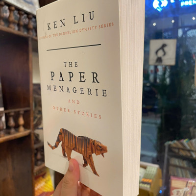 Sách - The Paper Menagerie and Other Stories by Ken Liu -  Fantasy/Fiction book in English