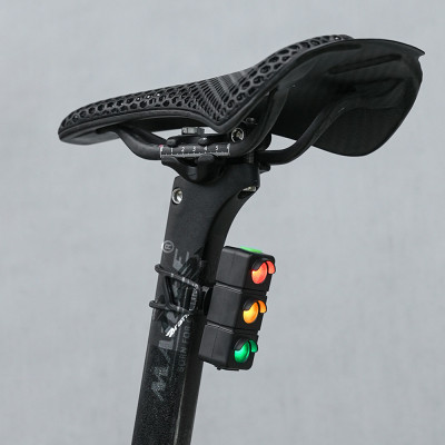 Đèn Đuôi Xe Đạp Ba Màu Giao thông BR-05, Sạc Type-C Pin Bền 480mAh, Cảm biến phanh, Đèn Đạp Xe An Toàn Ban Đêm, Dễ Dùng Cho Người Mới - Mai Lee