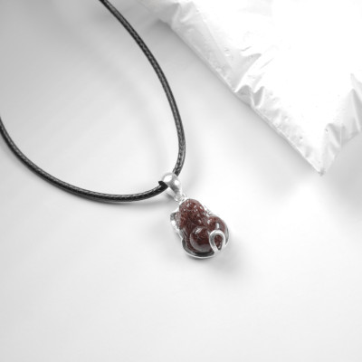 Mặt dây chuyền tỳ hưu thạch anh tóc đỏ bọc bạc 20x15mm mệnh hỏa, thổ - Ngọc Quý Gemstones