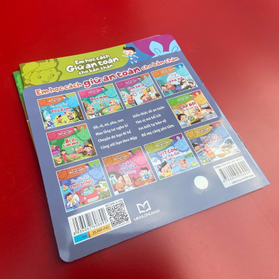 Em học cách giữ an toàn cho bản thân: Hiểm họa từ đốt pháo