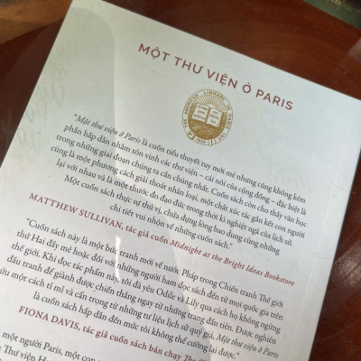 [Combo 3c Tiểu thuyết về Thế chiến thứ hai] [Bán chạy nhất New York Times] HIỆU SÁCH CUỐI CÙNG Ở LONDON - Madeline Martin; MỘT THƯ VIỆN Ở PARIS – Janet Skeslien Charles; KÍ HỌA VENICE – Rhys Bowen - Tân Việt – NXB Văn học  (bìa mềm)