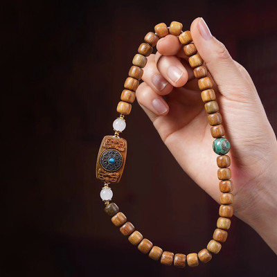 VÒNG TAY LỤC TỰ OM MANI XOAY ĐƯỢC GỖ ĐÀN HƯƠNG XANH ĐỔI MÀU