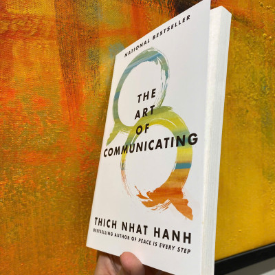 Sách - The Art of Communicating by Thich Nhat Hanh | Self Help / Buddhism English Book