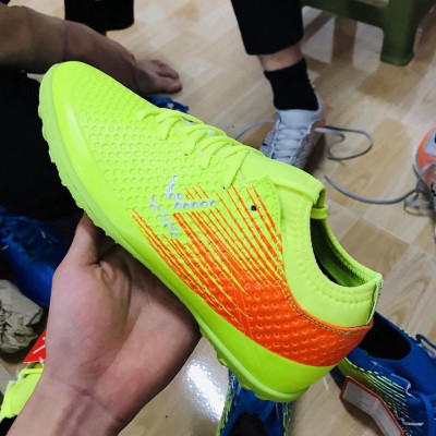 Hàng Wiiiika Flash Mẫu giày đá bóng sân cỏ nhân tạo _NamNam Sport