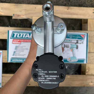 SÚNG BƠM MỠ SỬ DỤNG VỚI MÁY KHOAN PIN TOTAL TGULI2001 - HÀNG CHÍNH HÃNG