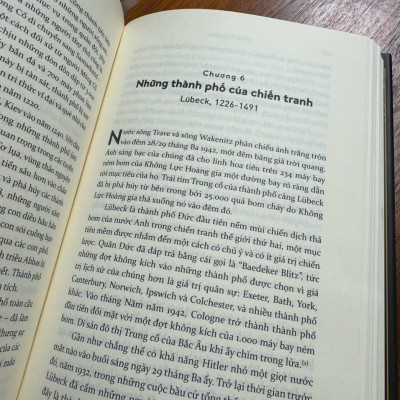 (Bìa cứng) METROPOLIS - LỊCH SỬ PHÁT TRIỂN ĐÔ THỊ, PHÁT MINH LỚN NHẤT CỦA LOÀI NGƯỜI – Ben Wilson – Hoàng Đức Long dịch - Nhã Nam – NXB Thế Giới