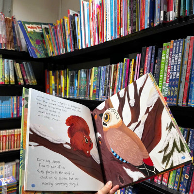 Sách - Tales of the Woodland by Catherine Veitch - Sách ngoại văn, sách thiếu nhi tiếng Anh, bìa cứng, nhập khẩu UK