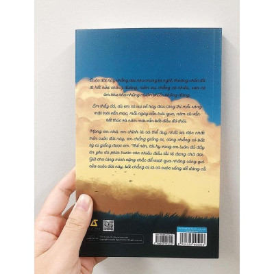 Sách - Cuộc Đời Ngắn Lắm Đừng Ôm Muộn Phiền - AZ Việt Nam