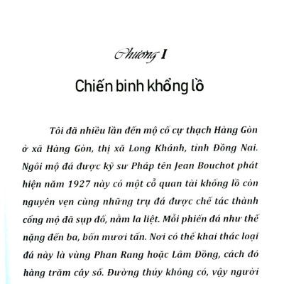 Người Khổng Lồ Đội Mồ Kể Chuyện