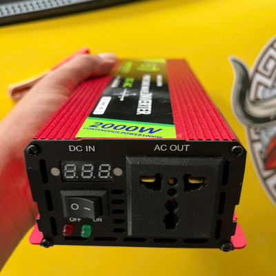 Bộ Kích Điện Sóng Sin Chuẩn 12V-220V – 2000W Nhật Bản Inverter , Loại Xịn, Siêu Bền, ĐÈN TRANG TRÍ