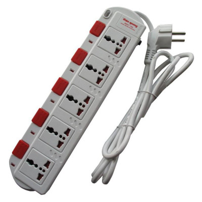 Ổ cắm Điện Quang ĐQ ESK SM750SL (5 lỗ 3 chấu) - Hợp nhiều chân cắm, có màn chắn thông minh, an toàn. Công suất 3200W