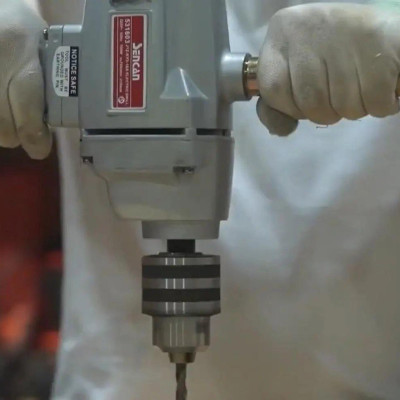 MÁY KHOAN 2 TAY 16MM 700W 531601 SENCAN - HÀNG CHÍNH HÃNG