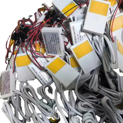 Công Tắc Cảm Ứng Gương LED Liền Nguồn – Dùng Cho LED 12V, Siêu Nhạy, An Toàn