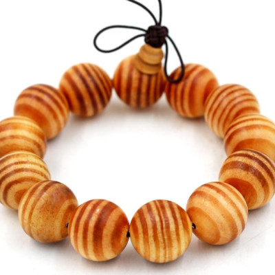 Vòng tay chuỗi hạt gỗ Huyết rồng 18 ly kèm hồ lô