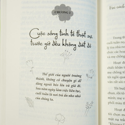 Bộ 4 Cuốn Sách Cẩm Nang Tuyệt Mật Của Phụ Nữ: Xé Vài Trang Thanh Xuân, Kế hoạch tự tin, Sống Kỷ Luật, Biết Kiềm Chế Và Sống An Nhiên Đời Bình Yên