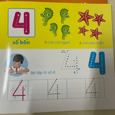 Bộ sách tự xóa thông minh (4 cuốn) - Bé học chữ cái - Hình khối và màu sắc - Bé học chữ số - Bé học toán kèm 2 bút xóa được