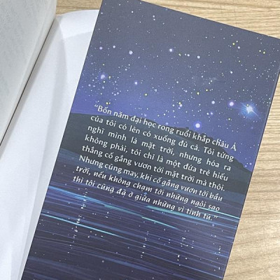 Sách - Chúng ta là những vì tinh tú (Nhã Nam HCM)