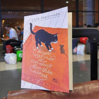 Sách - Chuyện Con Mèo Và Con Chuột Bạn Thân Của Nó (Nhã Nam HCM)