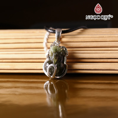 Mặt dây chuyền tỳ hưu saphire 22x15mm mệnh thủy, mộc - Ngọc Quý Gemstones