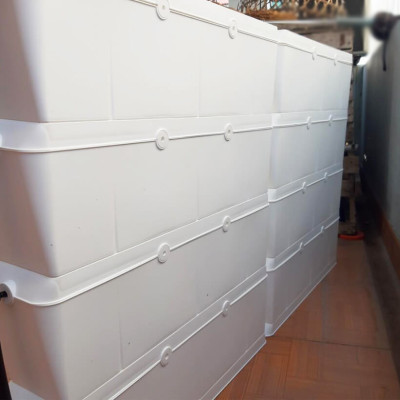 10 tầng Module Trồng Cây Ban Công Cao Cấp dạng Đứng Vertical Có Tưới Nhỏ Giọt Bán tự động (kèm 1 khay nước+ bộ tưới) dành cho ban công KHÔNG có vòi cấp nước nhập khẩu Bồ Đào Nha