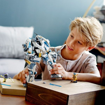 Đồ Chơi LEGO Ninjago Chiến Giáp Titan Của Zane 71738 Cho Bé Trên 9 Tuổi